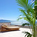 Artnest Boutique & 4*