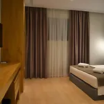 Otel Artnest Boutique & Saranda