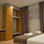 Artnest Boutique & 4*