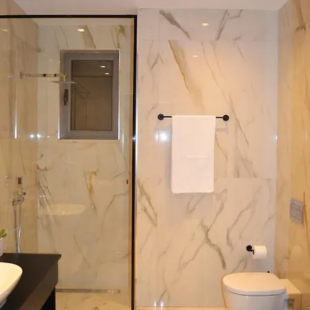 Artnest Boutique Hotel & Suites Отель 4*