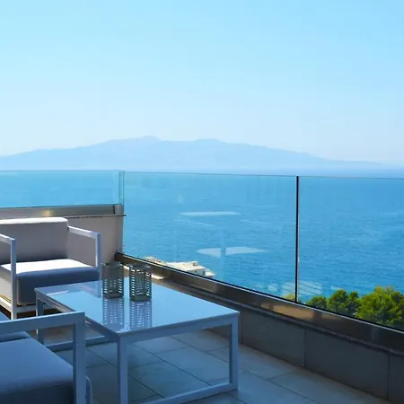 Ξενοδοχείο Artnest Luxury & 4*