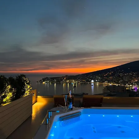 Ξενοδοχείο Artnest Luxury & 4*