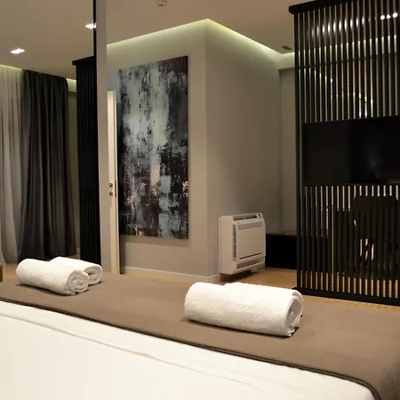 Artnest Luxury & Ξενοδοχείο Σαράντα