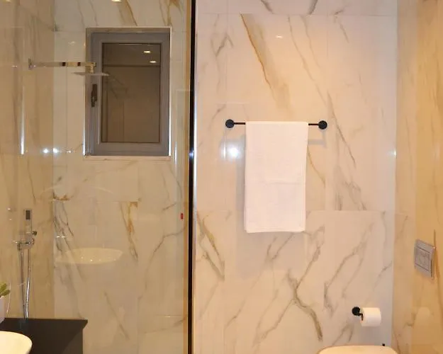 Artnest Boutique & 호텔 4*