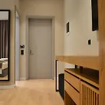 Artnest Boutique & מלון סרנדה